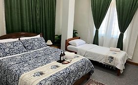 La Wood Homestay Near Kuala Besut Jetty